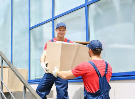 Final quote request section for moving services