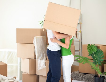 Van removals for flats and houses in Slade Green area